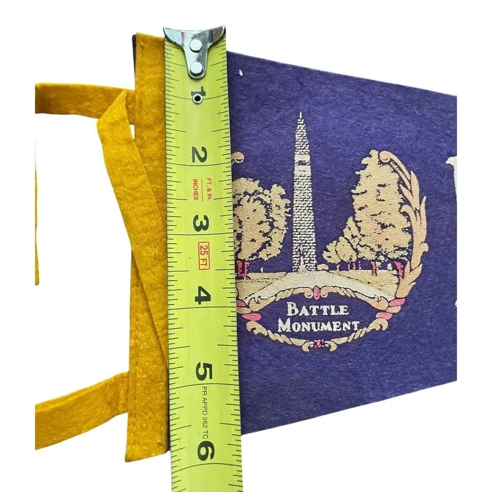 Vintage Bennington VT Vermont Battle Monument Souvenir Felt Pennant Flag